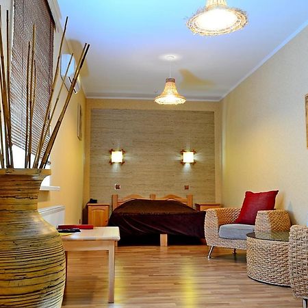 Etoile Otel Harkiv Dış mekan fotoğraf