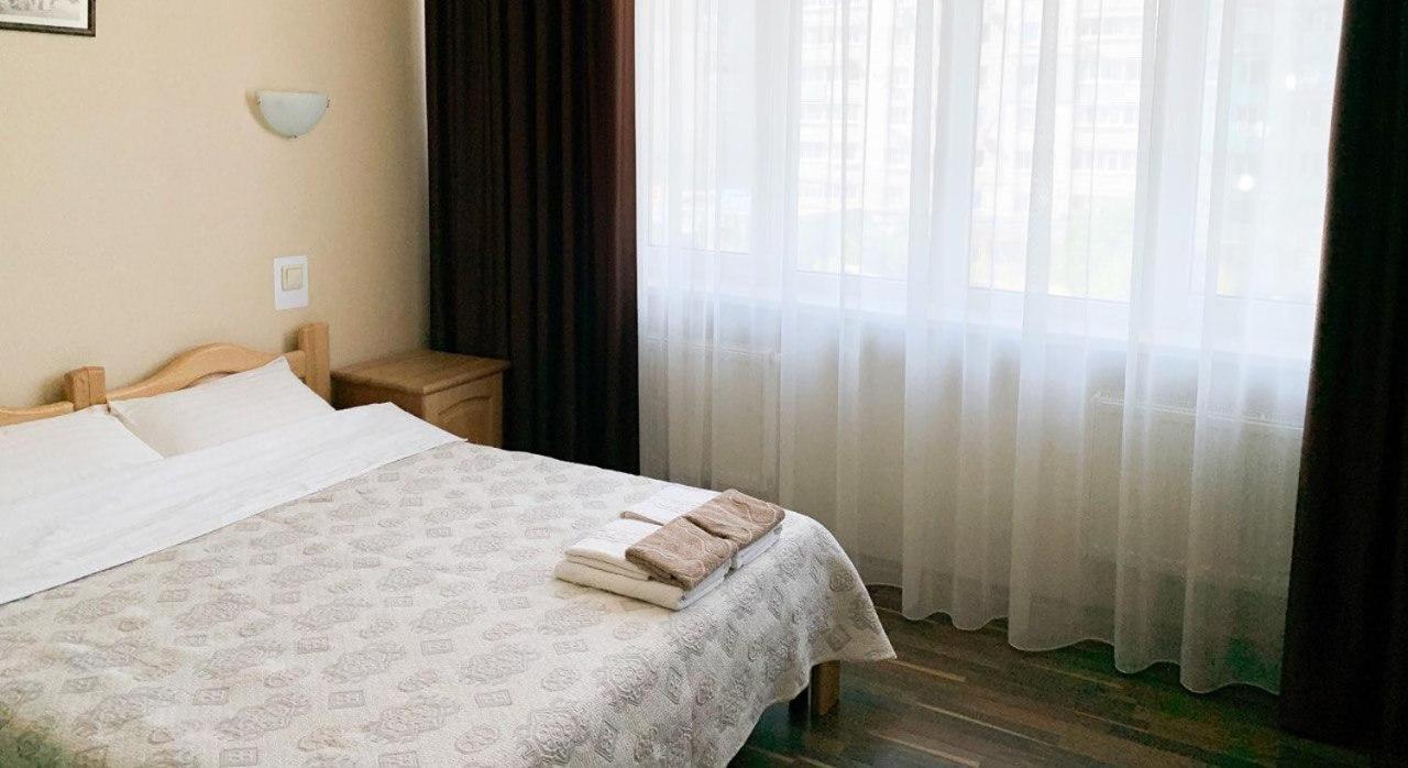 Etoile Otel Harkiv Dış mekan fotoğraf