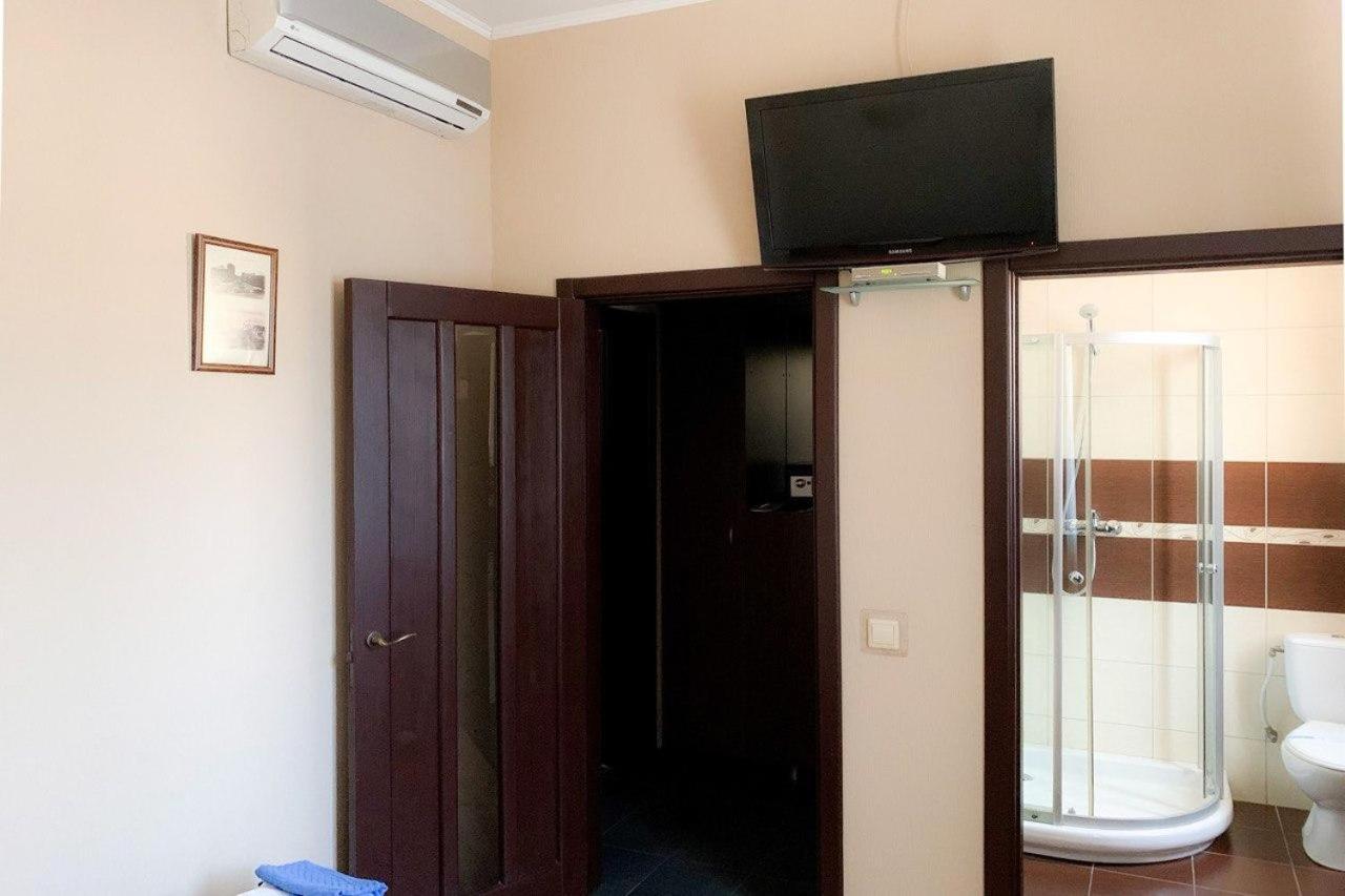 Etoile Otel Harkiv Dış mekan fotoğraf