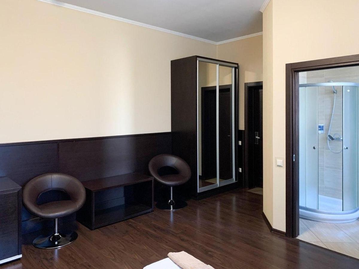 Etoile Otel Harkiv Dış mekan fotoğraf