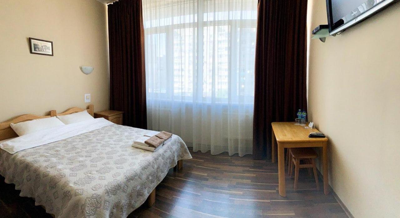Etoile Otel Harkiv Dış mekan fotoğraf