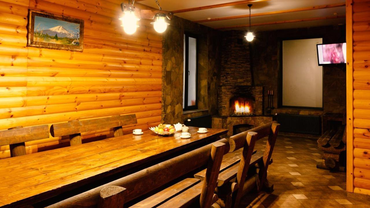 Etoile Otel Harkiv Dış mekan fotoğraf