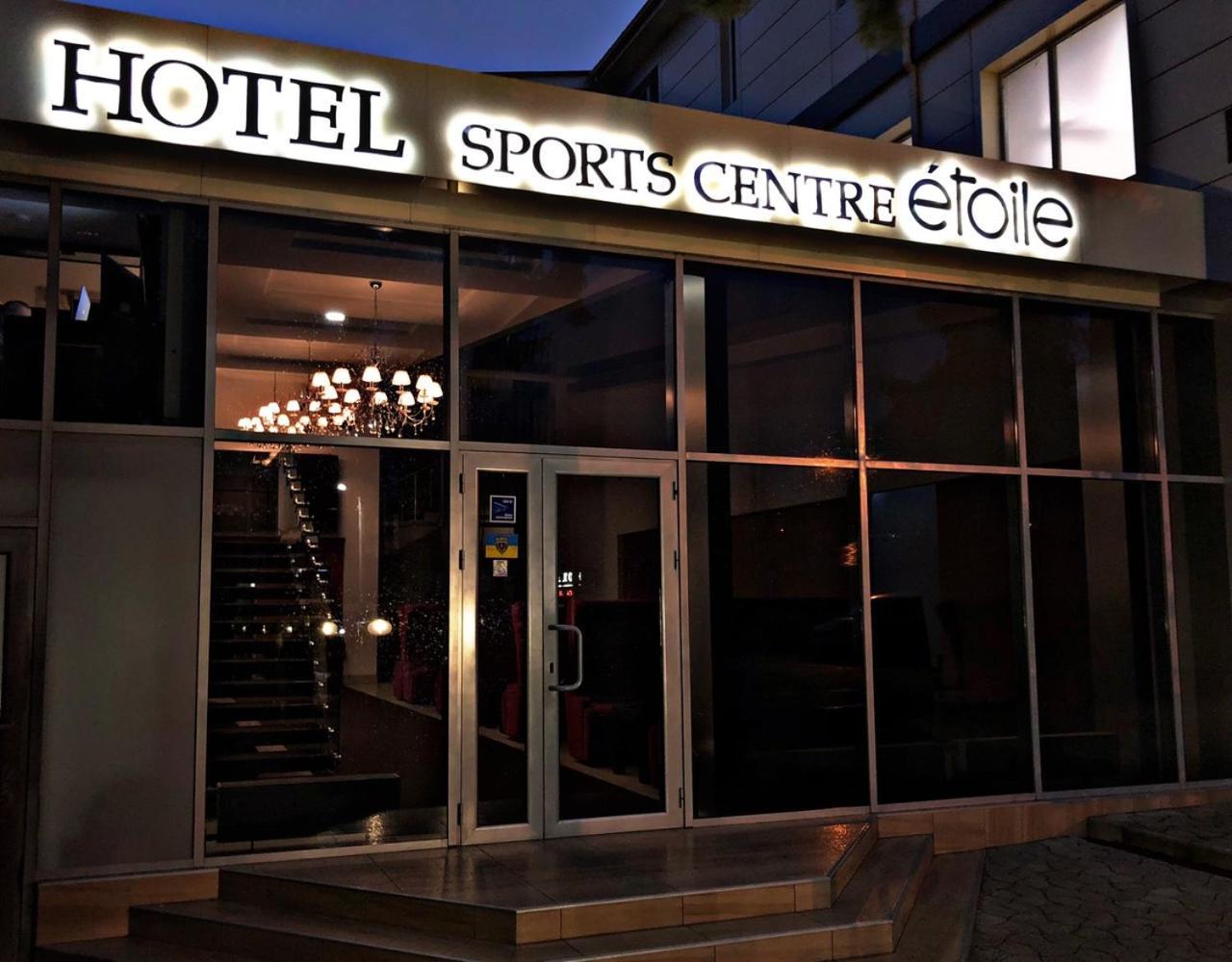 Etoile Otel Harkiv Dış mekan fotoğraf