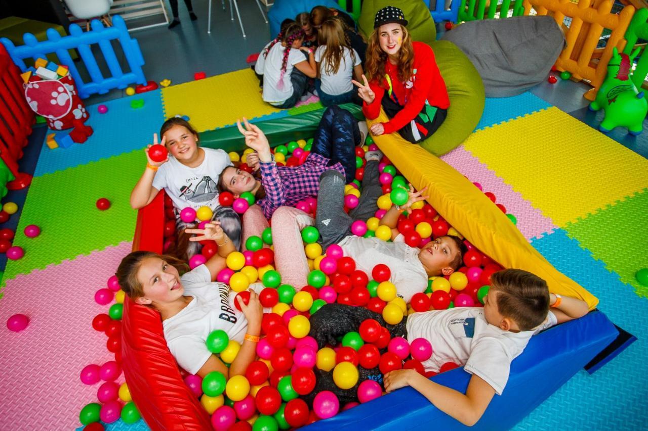 Etoile Otel Harkiv Dış mekan fotoğraf